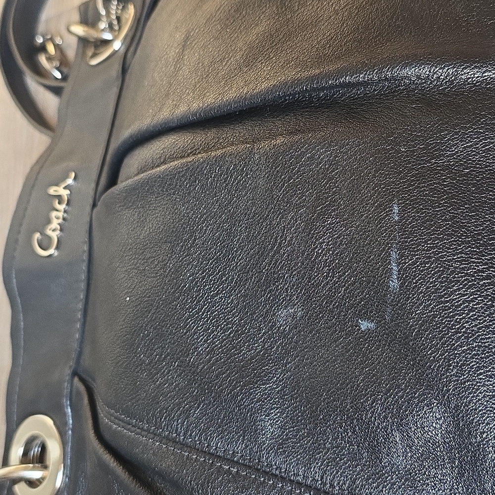 Coach Ashley Leather Hippie Pleated Shoulder Bag Crossbody Purse - Picture 7 of 16